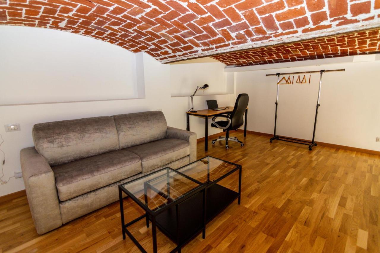 Industrial Loft -Center Of Turin- By Happyhostorino Daire Dış mekan fotoğraf